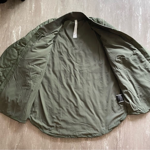 Lululemon Quilted Light Insulation Jacket - Medium Olive - Picture 4 of 11